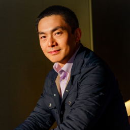 Venture Capitalist Alfred Lin Bet Early on OpenAI, Air B&B