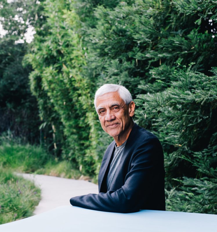 Khosla’s Venture Capital Success Blossomed From Computer Founding