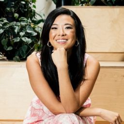 Vivian Tu Takes Money Smarts Viral