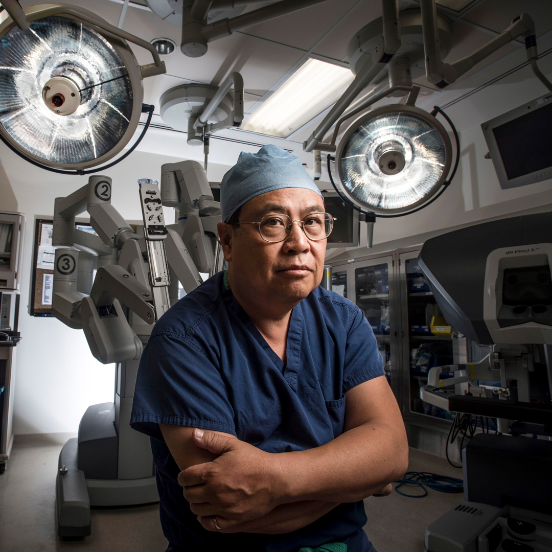 Yuman Fong Fights Cancer with Viruses, AI Robotics