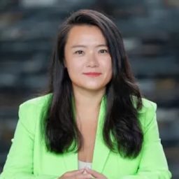 Shuo Wang Becomes a Billionaire by Simplifying Global Hiring