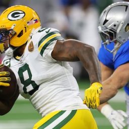 Josh Jacobs Powers Packers to Division Lead