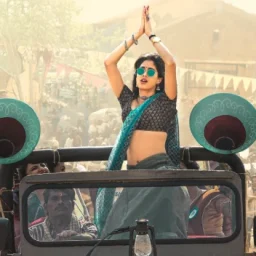 Janhvi Kapoor Carries Family Legacy in Modern Bollywood