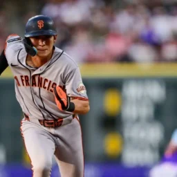 Weekly Sports Roundup: Murakami’s Milestone, Ohtani Dominates, Lee’s 5-Hit Game, Han Retains Belt