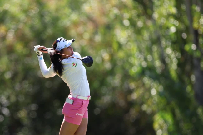 Thai Golfers Dominate LPGA, Senga Finds Rhythm, NFL WR Battles